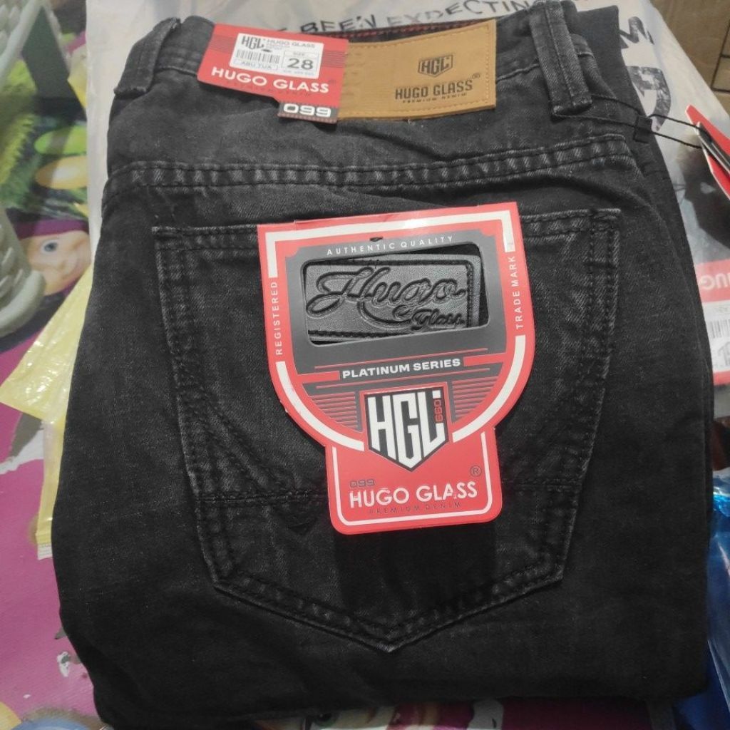 Celana Jeans Hitam Hugo Glass Platinum  Reguler