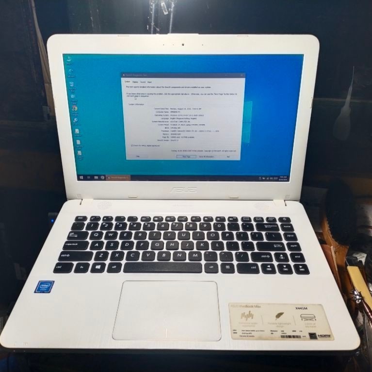 Laptop Asus X441M Processor intel celeron N4000