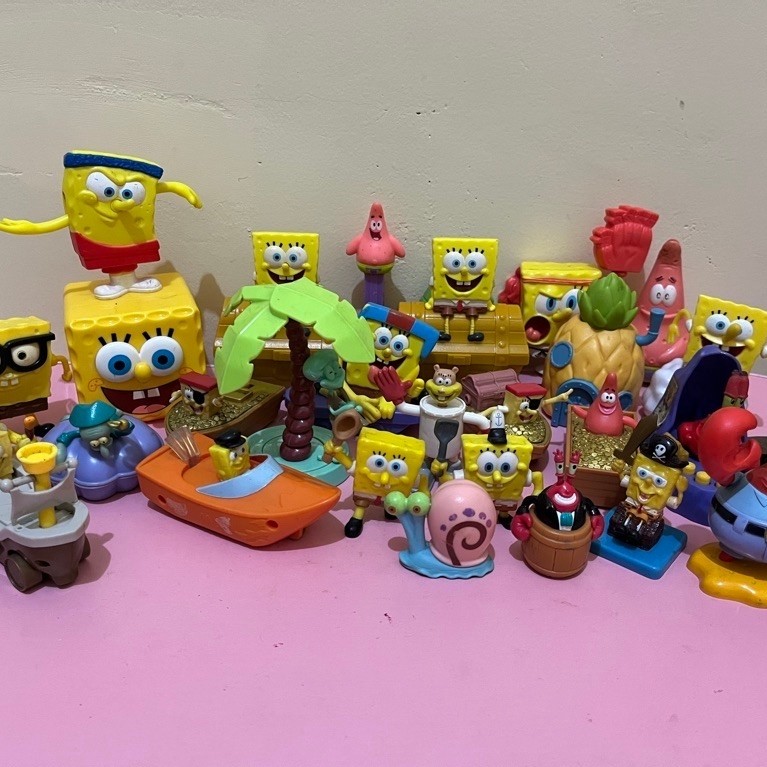 Mainan Mcd Spongebob and Friends Patrick Sandy Garry Pre Owned