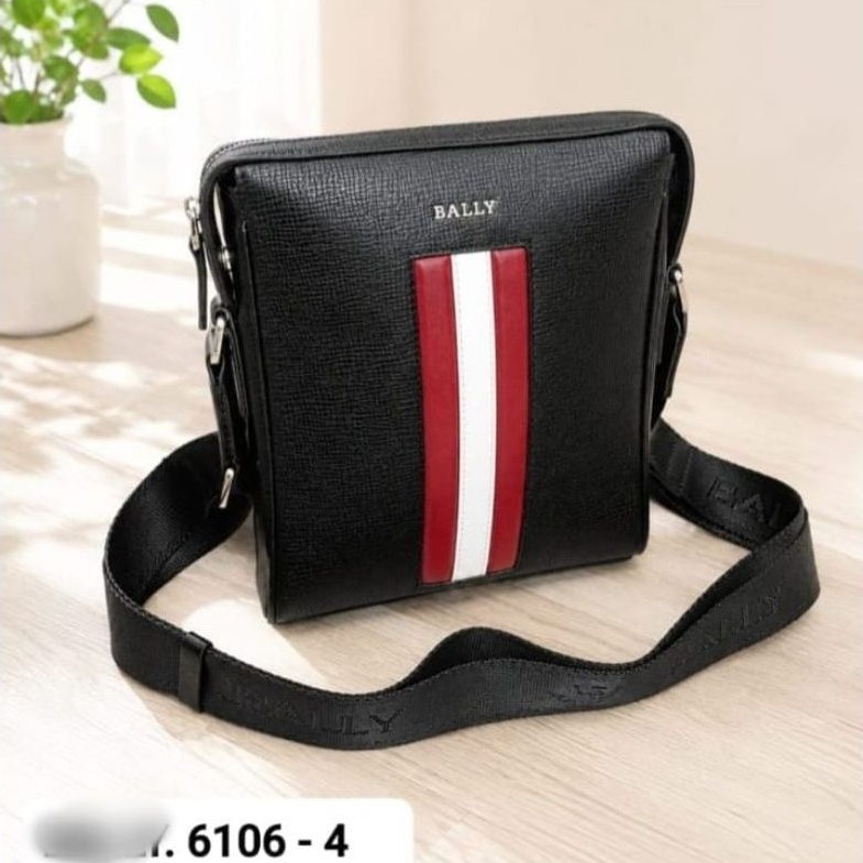 Tas selempang Bally kulit tas pria vip