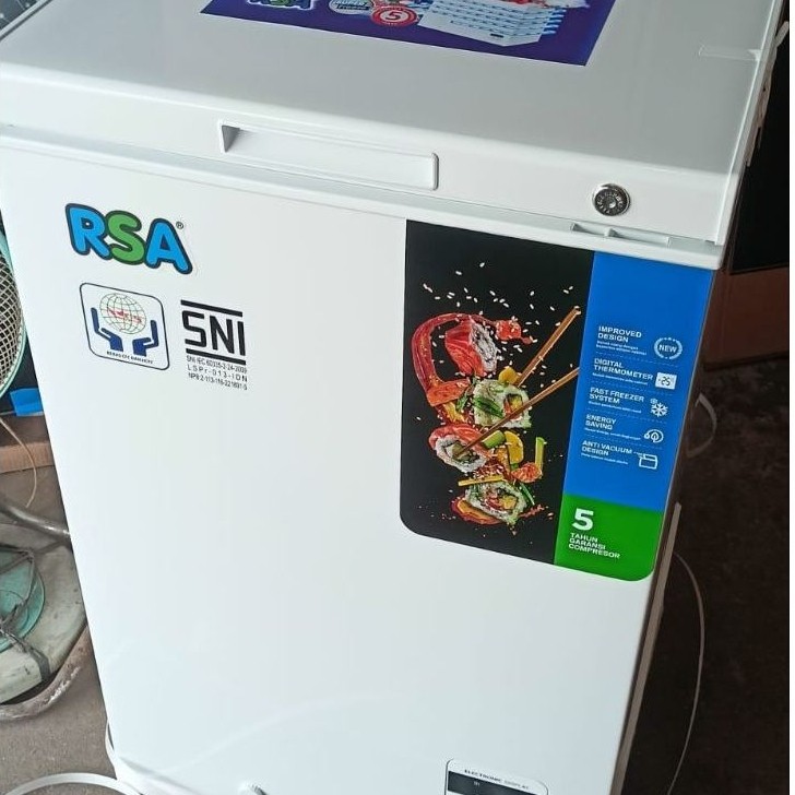 Chest freezer RSA cf-110 100 liter cf110 fast freezing frozen food elektronik Jambi rajawali cf 110 
