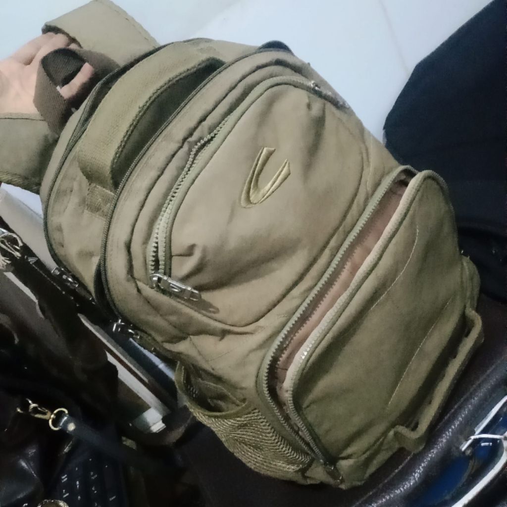 Tas Punggung Camel Active Original Urban Challenge Golden Full Compartment