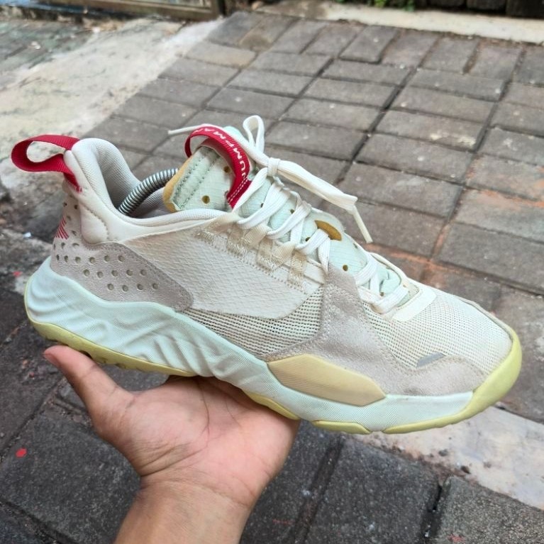 sepatu second jordan jump man