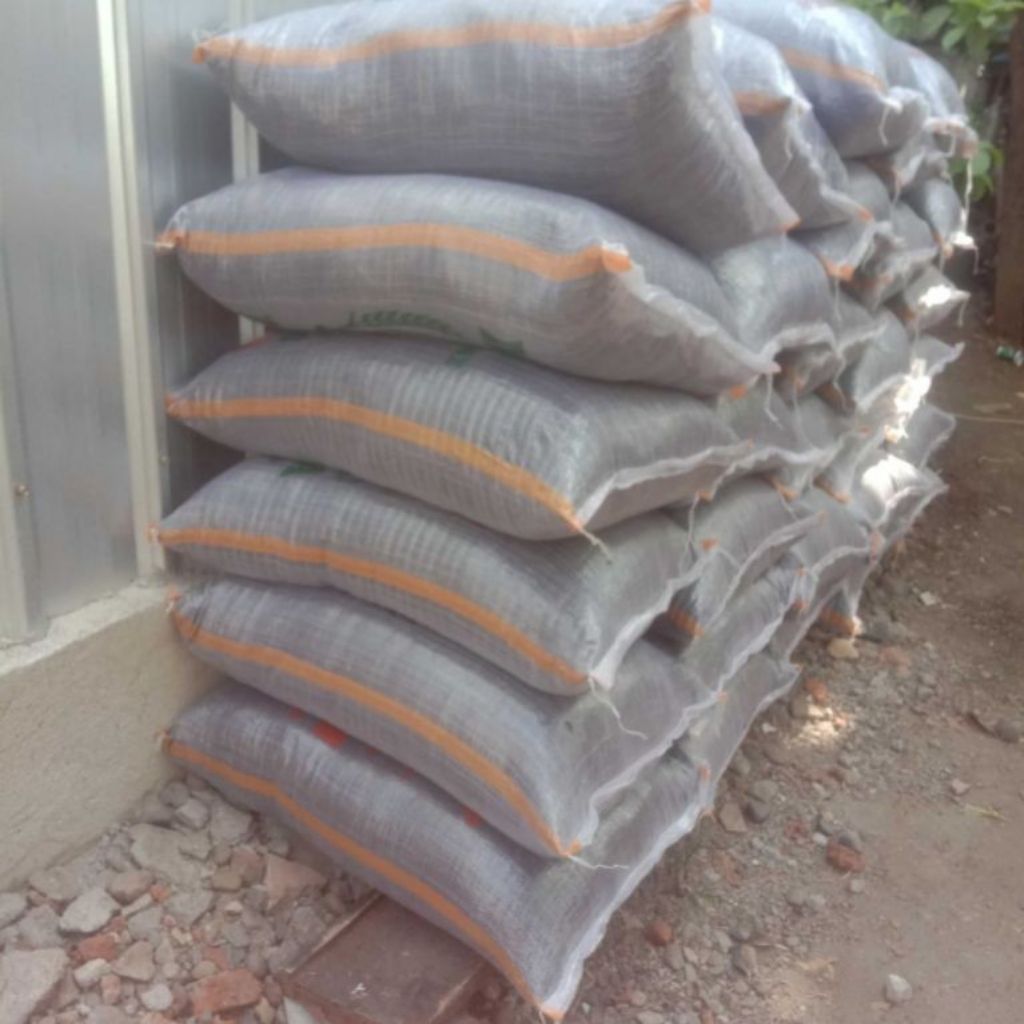 KOHE KAMBING FERMENTASI KEMASAN KARUNG 25KG SIAP PAKAI