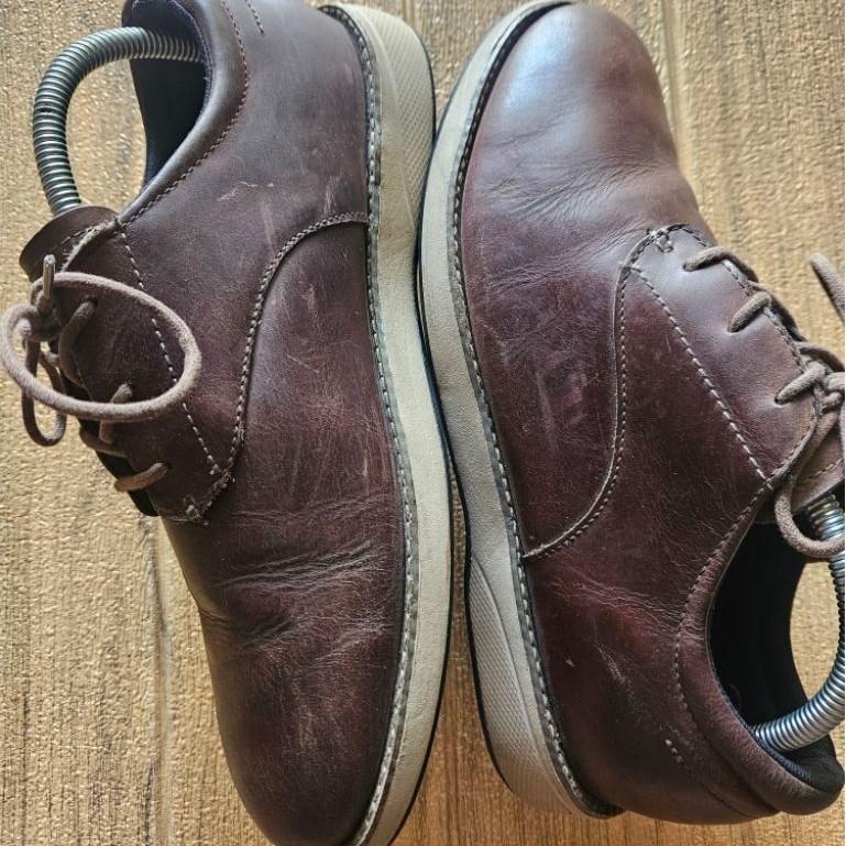 Sepatu pria Crocs kulit size 43/275