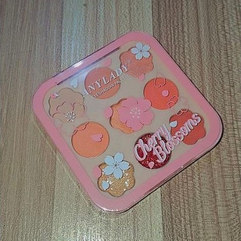 Eyeshadow Palette ANYLADY glitter matte cantik