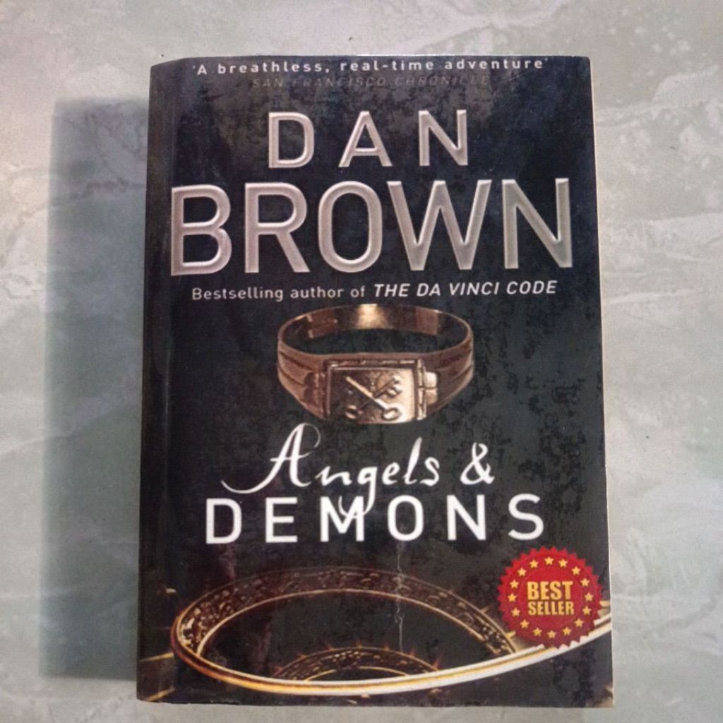 Angels & Demons - Dan Brown