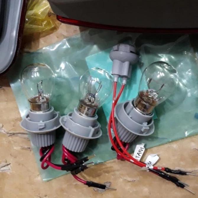 Stoplamp allnew Corolla ae112 Conquest