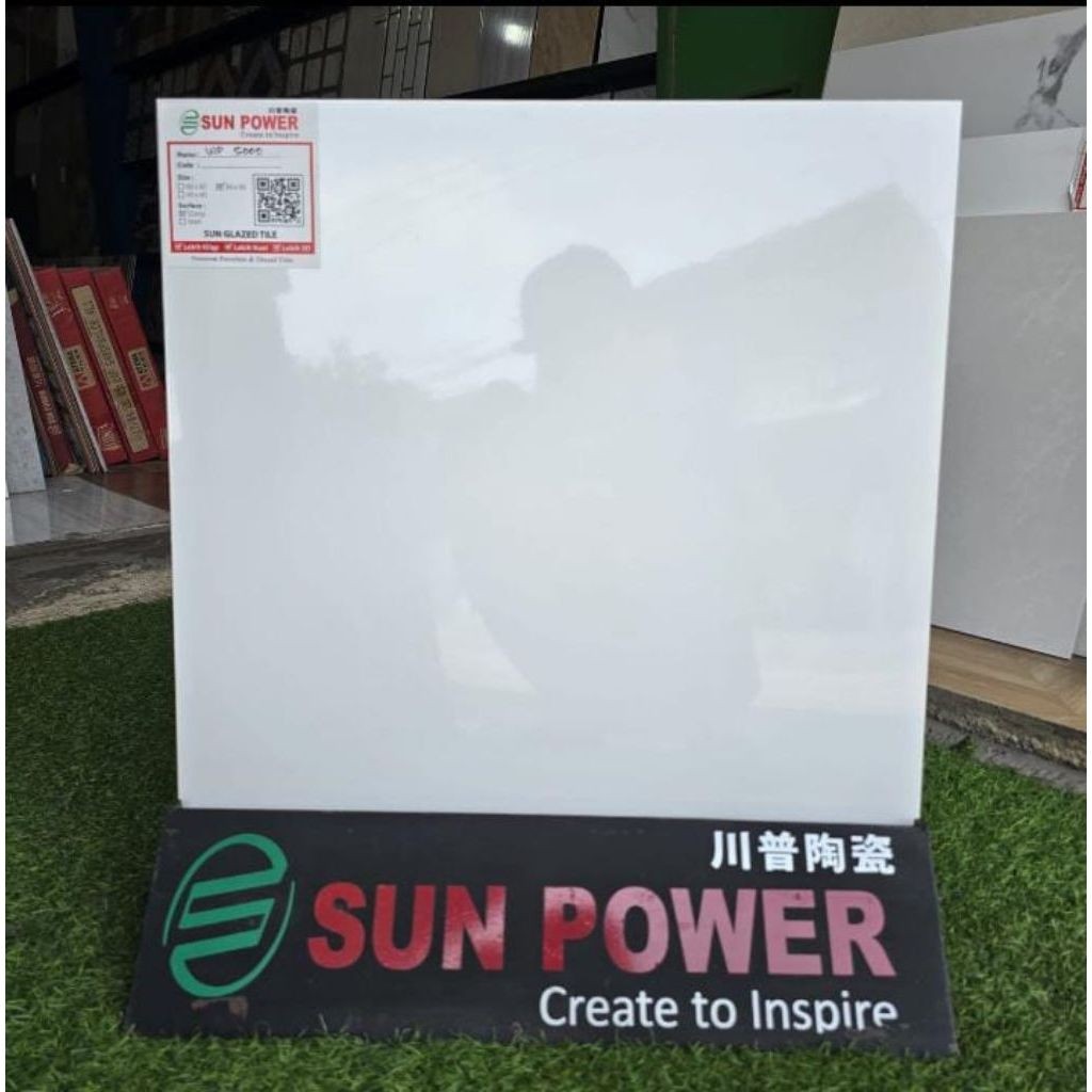 Kramik putih polos 50x50