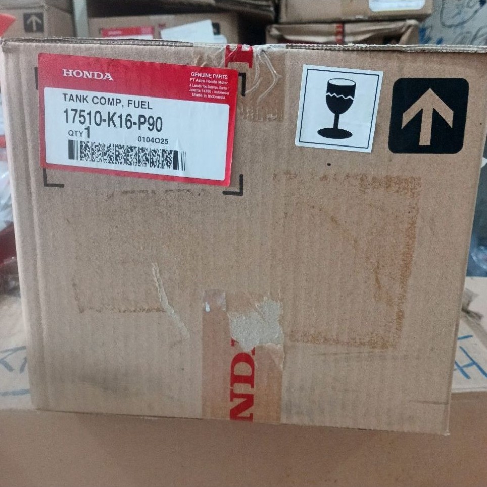Tangki Bensin Beat FI (17510K16P90)