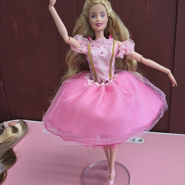 Barbie clara