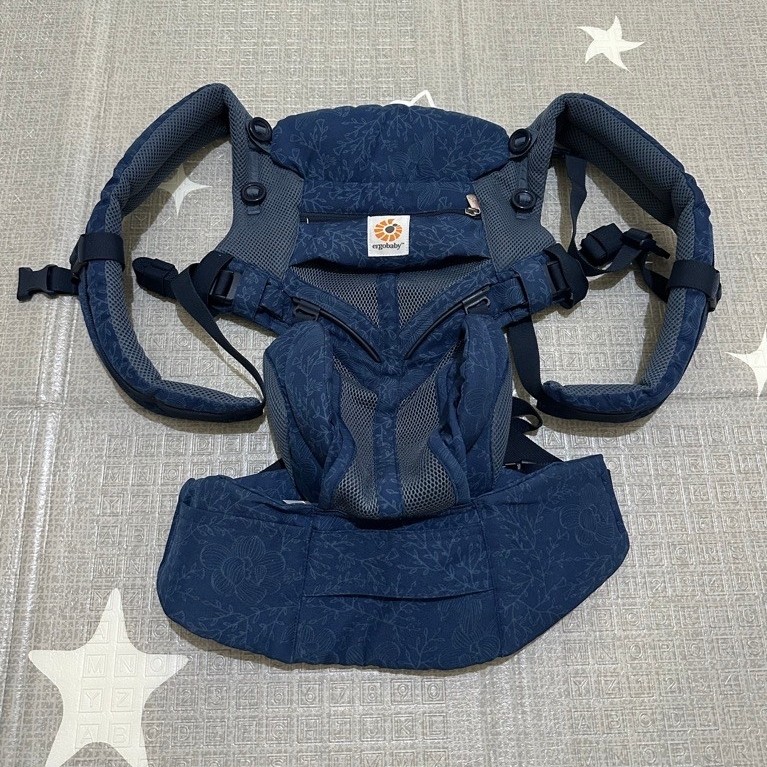 Preloved Ergobaby Omni Breeze Baby Carrier