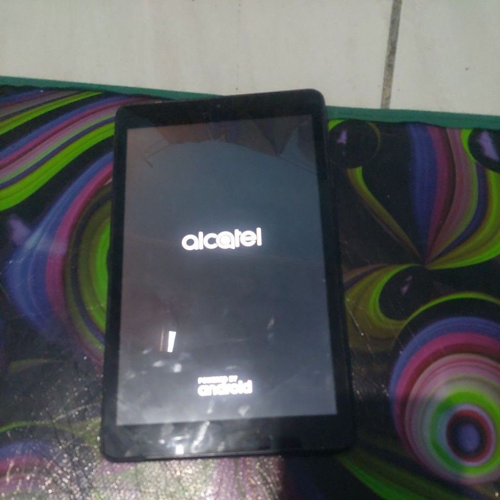 tablt minus tablet alcatel 4G ram 3/32