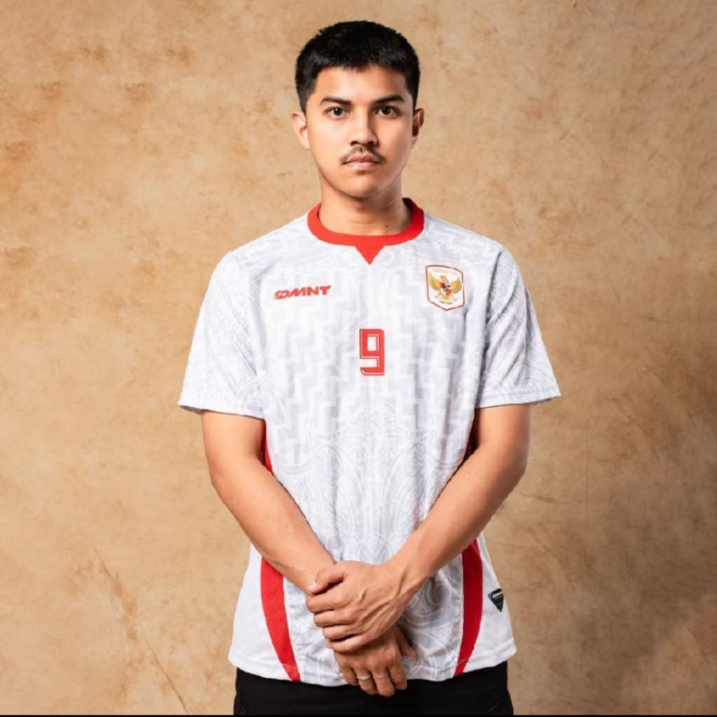 Jersey dmnt timnas white size M