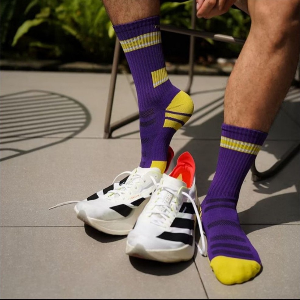 kaos kaki tiento