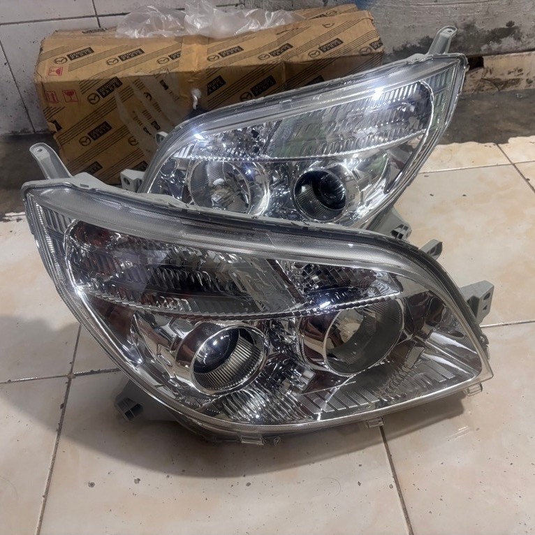 headlamp lampu depan toyota rush Terios 2008 2009