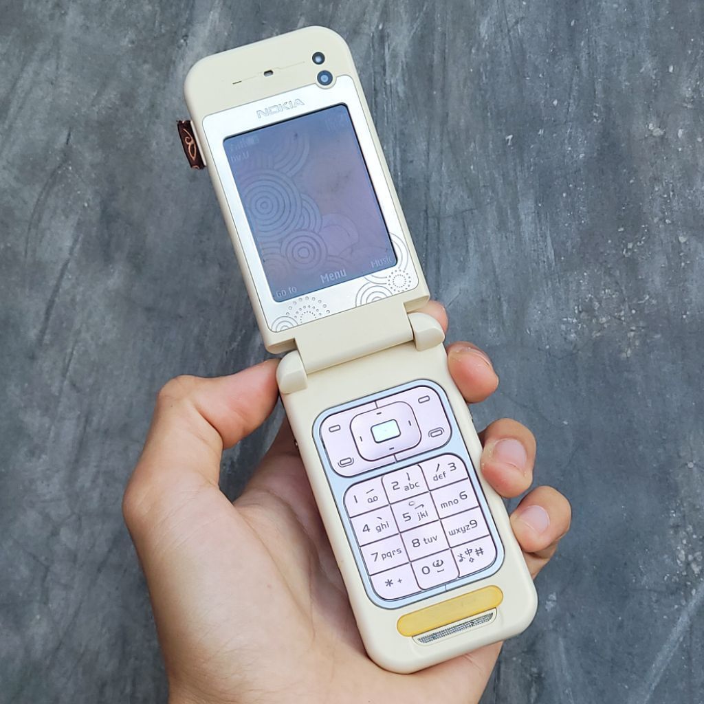 Nokia 7390 L'Amour Collection mulus