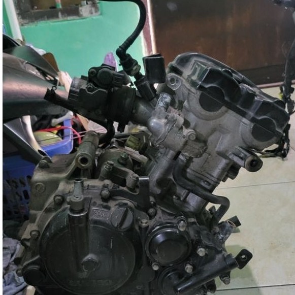 Mesin Suzuki GSX R set pengapian