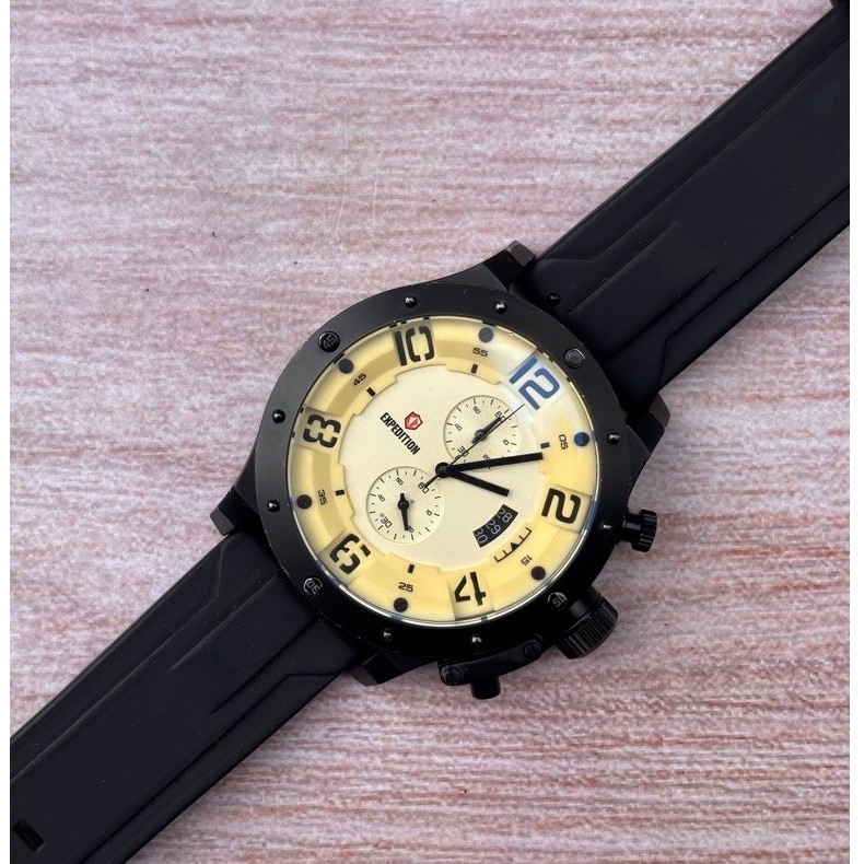 Expedition E6381M