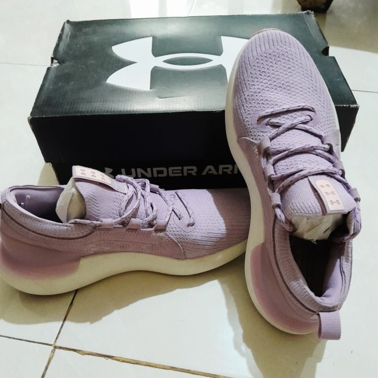 Under Armour HOVR Phantom 3 SE Suede(unisex)
