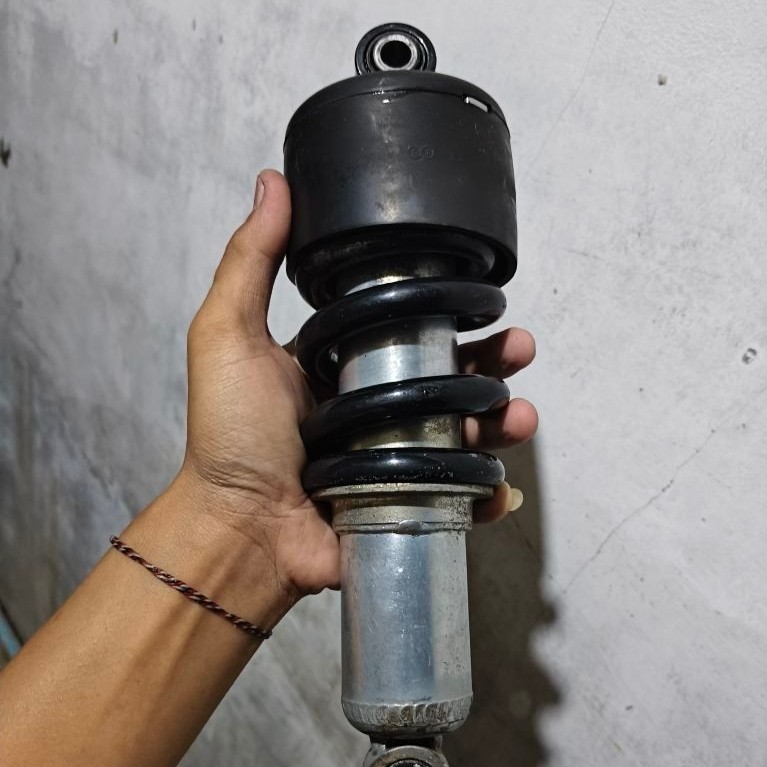 Shock Belakang Original Honda Supra GTR Sonic 150 Mulus