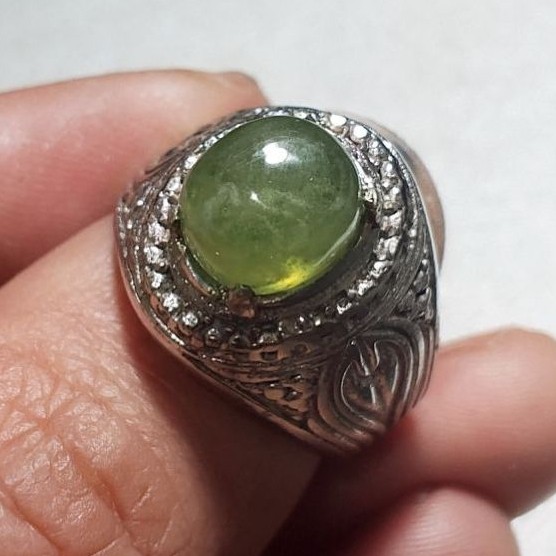 cincin green safir
