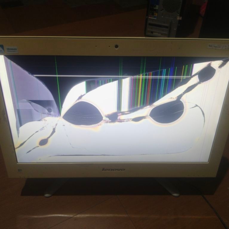 komputer Lenovo All-in-One (AIO) model C340 (Type: 10102