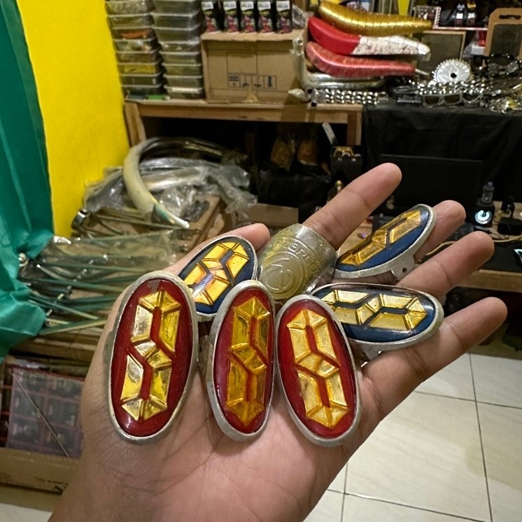logo emblem peneng sepeda sanki japan
