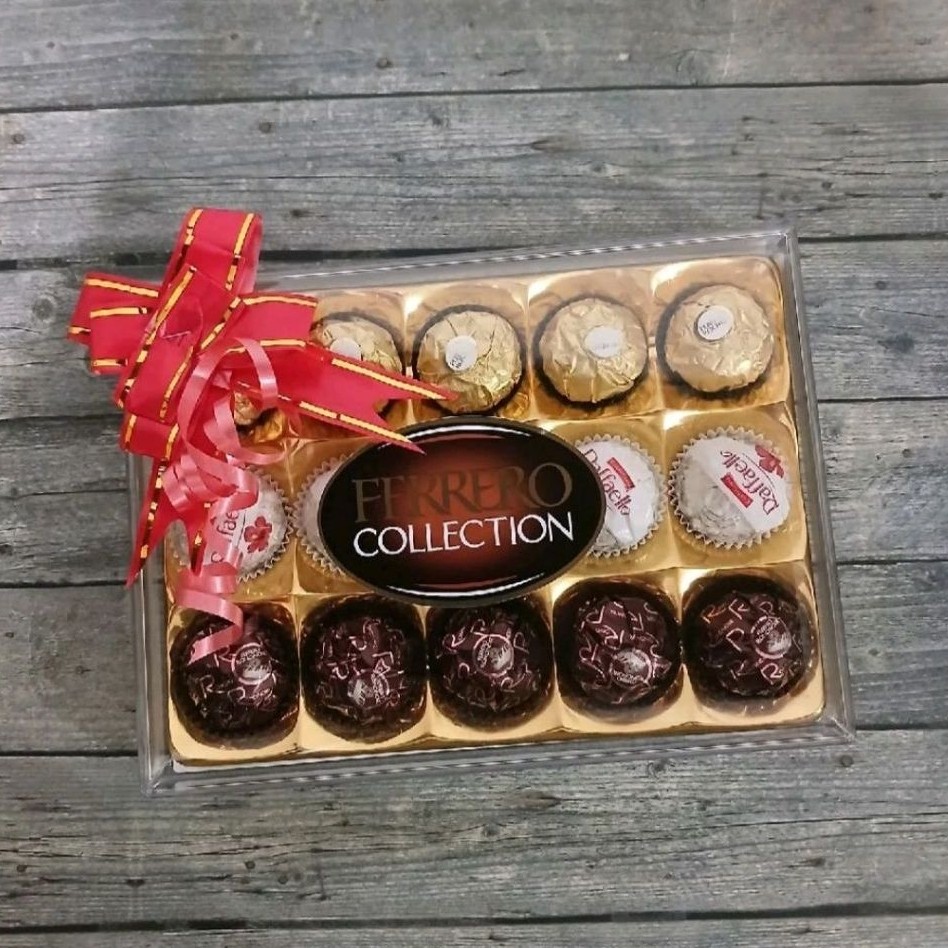 Ferrero Rocher Collection Chocolate Valentine Gift Hadiah Singapore