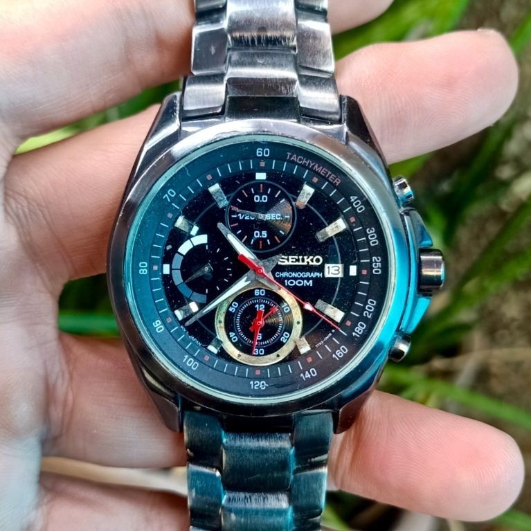 Jam Tangan Pria Seiko Chronograph Black Dial
