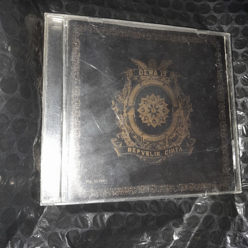 cd dewa 19 republik cinta