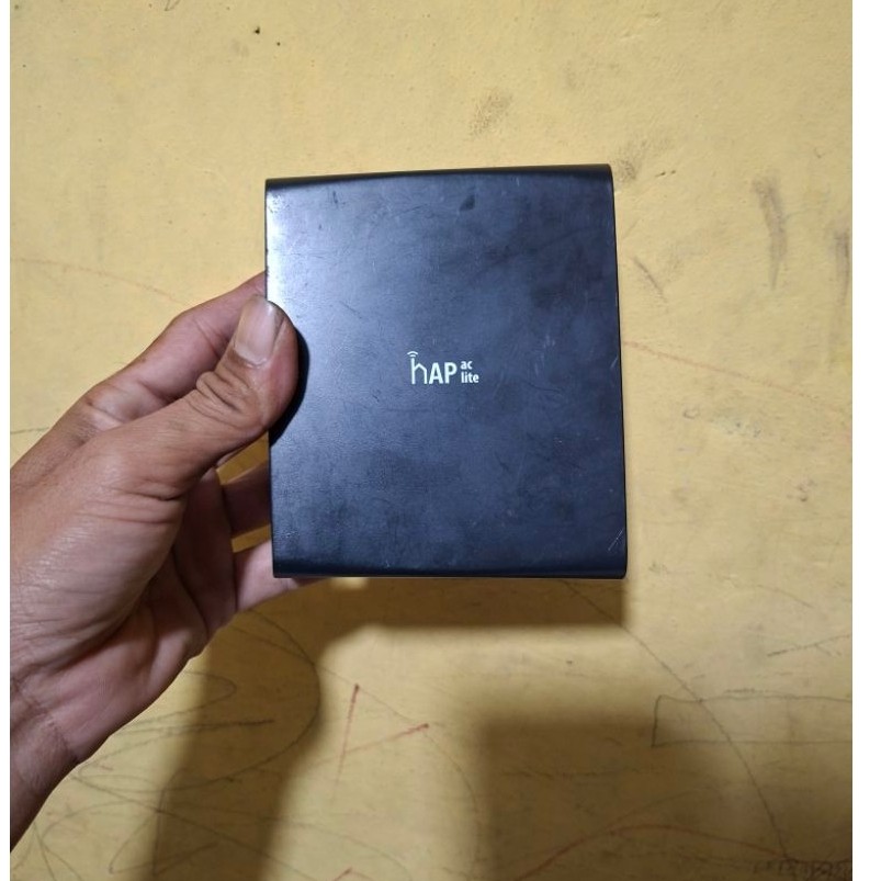 Mikrotik Hap AC lite RB 952UI-5AC (Second)