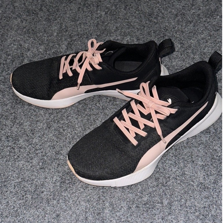 Sepatu Puma Flyer Runner
