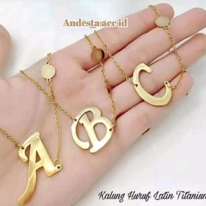 Kalung Huruf Titanium Anti Karat/Kalung Inisial Liontin Huruf Premium