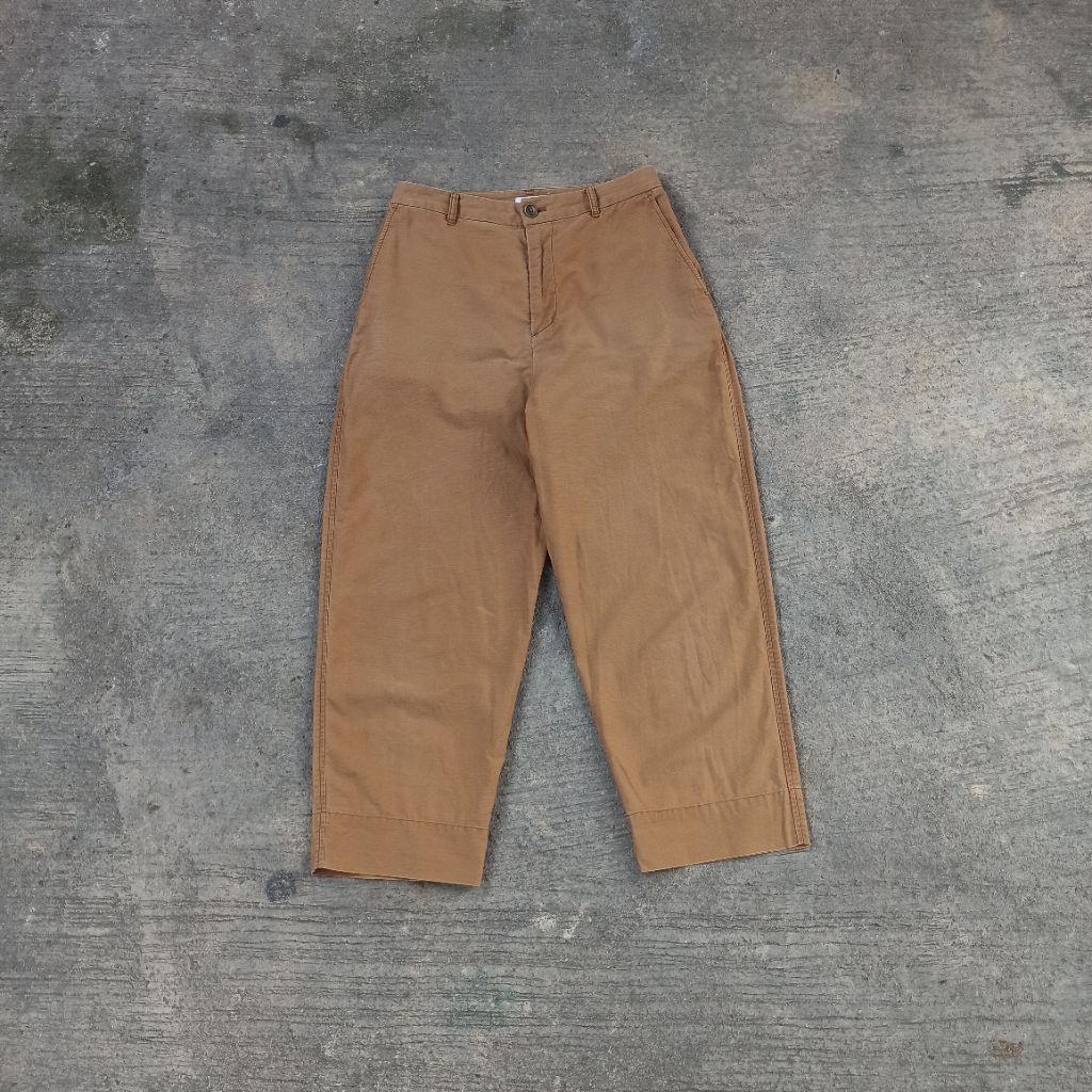 CELANA CHINO MACKINTOSH PHILOSOPHY