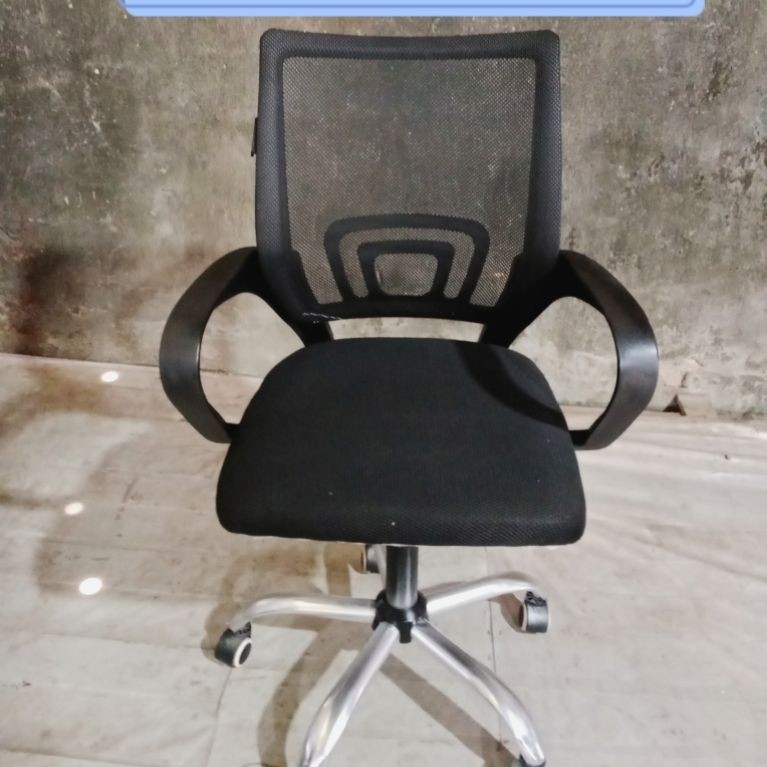 Kursi Kantor Murah/ Bangku Hidrolik Kantor/ Kursi Putar Kerja Bekas Murah