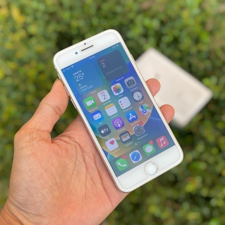 iPhone 8 64gb all operator
