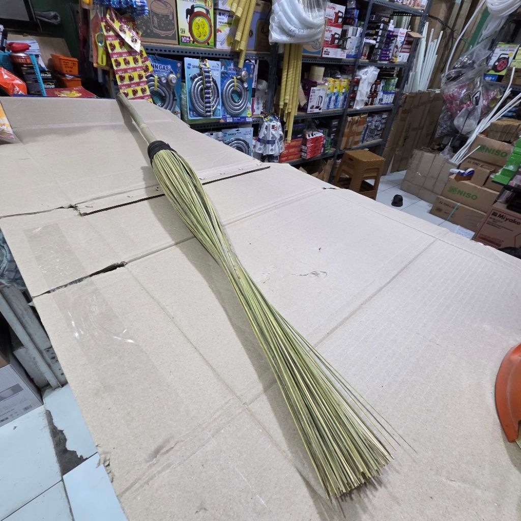 Sapu Ijuk Taman Sapu Ijuk [ Instan Only ]