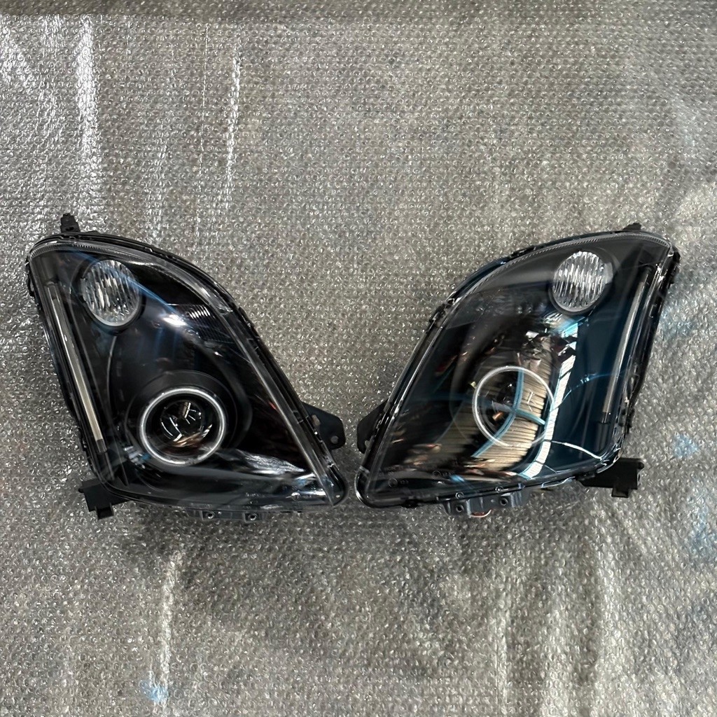 Headlamp lampu depan suzuki swift Variasi