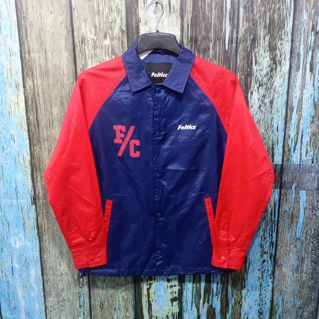 jaket coach FELTICS kombinasi warna size L casual bagus