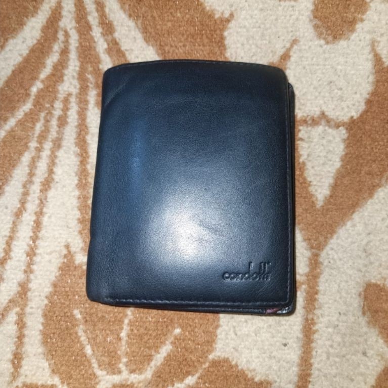 Dompet pria condotti ori, kondisi seperti di foto, berat:200gr, harga:200rb