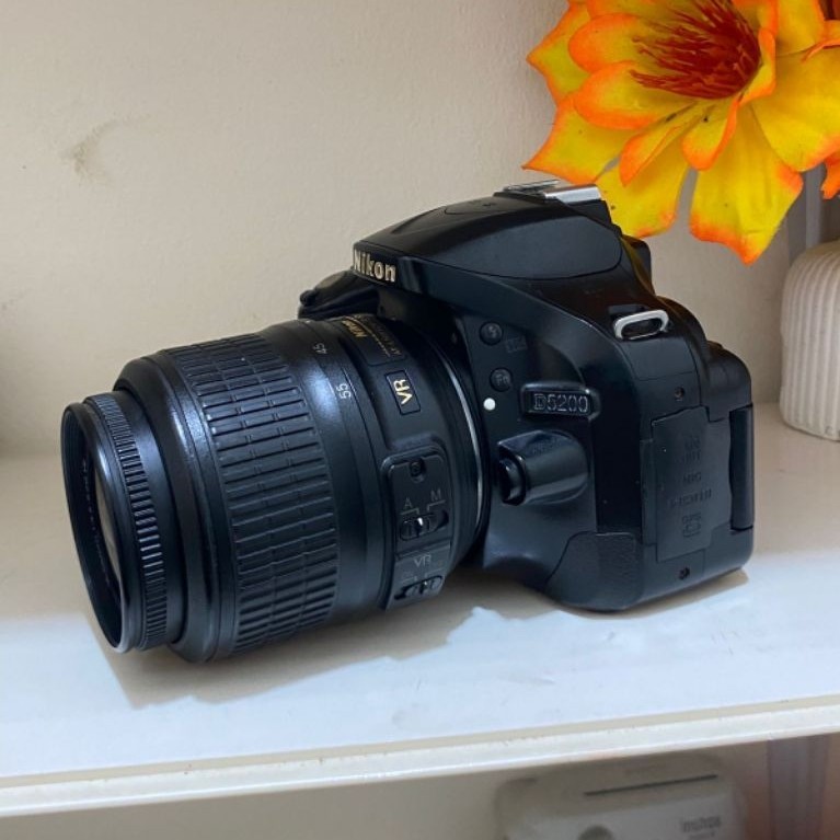 Nikon D5200 kamera DSLR Nikon D5200 second