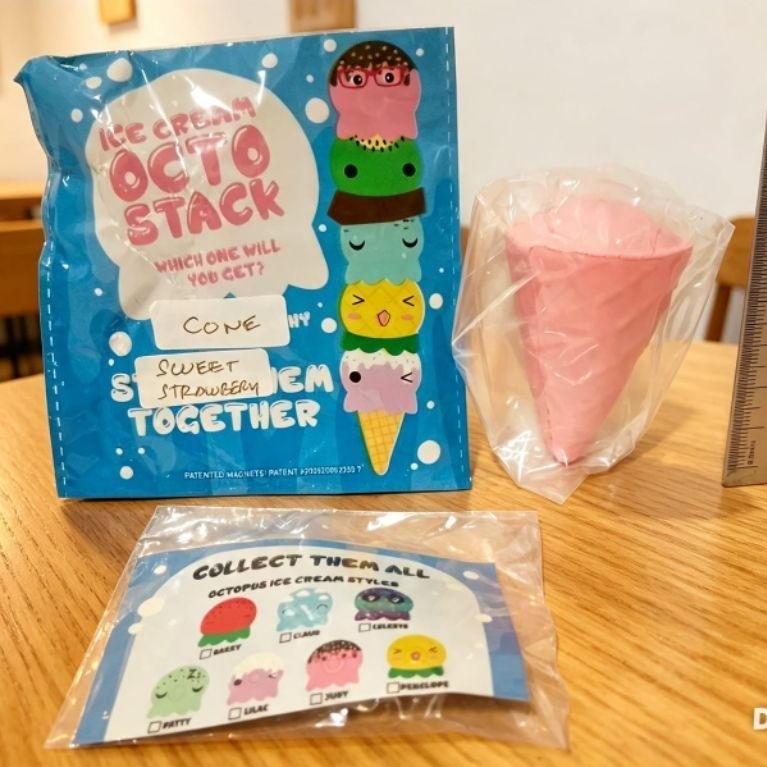 squishy ORIGINAL PROMO SEPTEMBER CERIA PUNIMARU ice cream octo stack cone