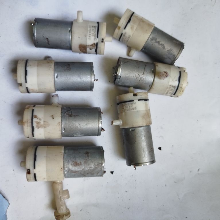 harga 1 pcs pompa aerator DC 5V 2 lubang vacum.dinamo pompaASI.spare part airpump kondisi bekas norm