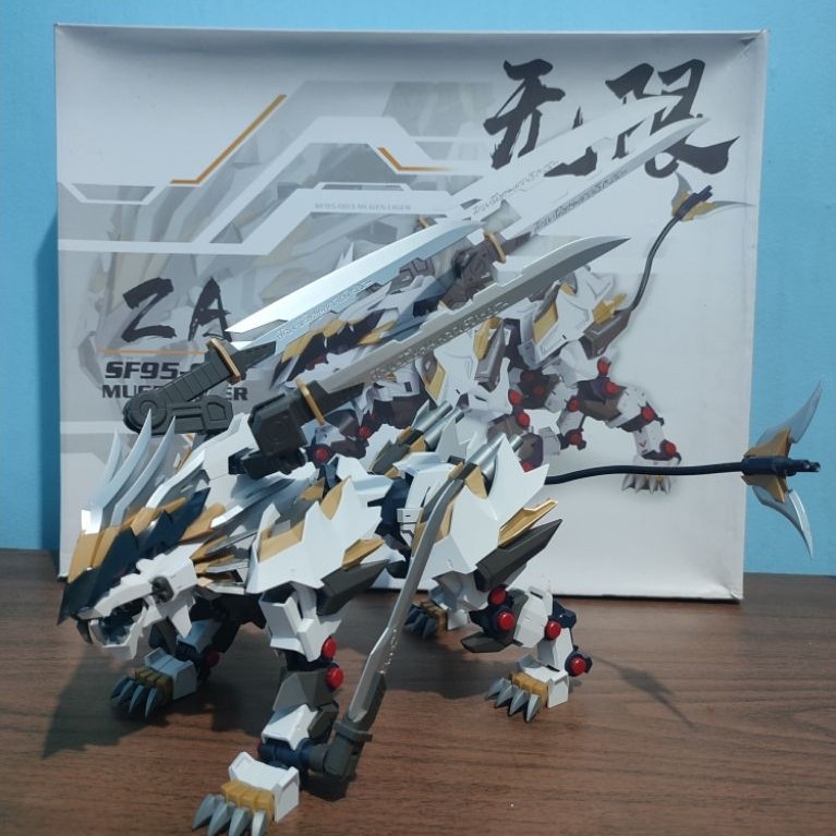 ZA MUGEN LIGER ZOIDS SUDAH RAKIT