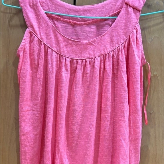 sleeveless top guava pink