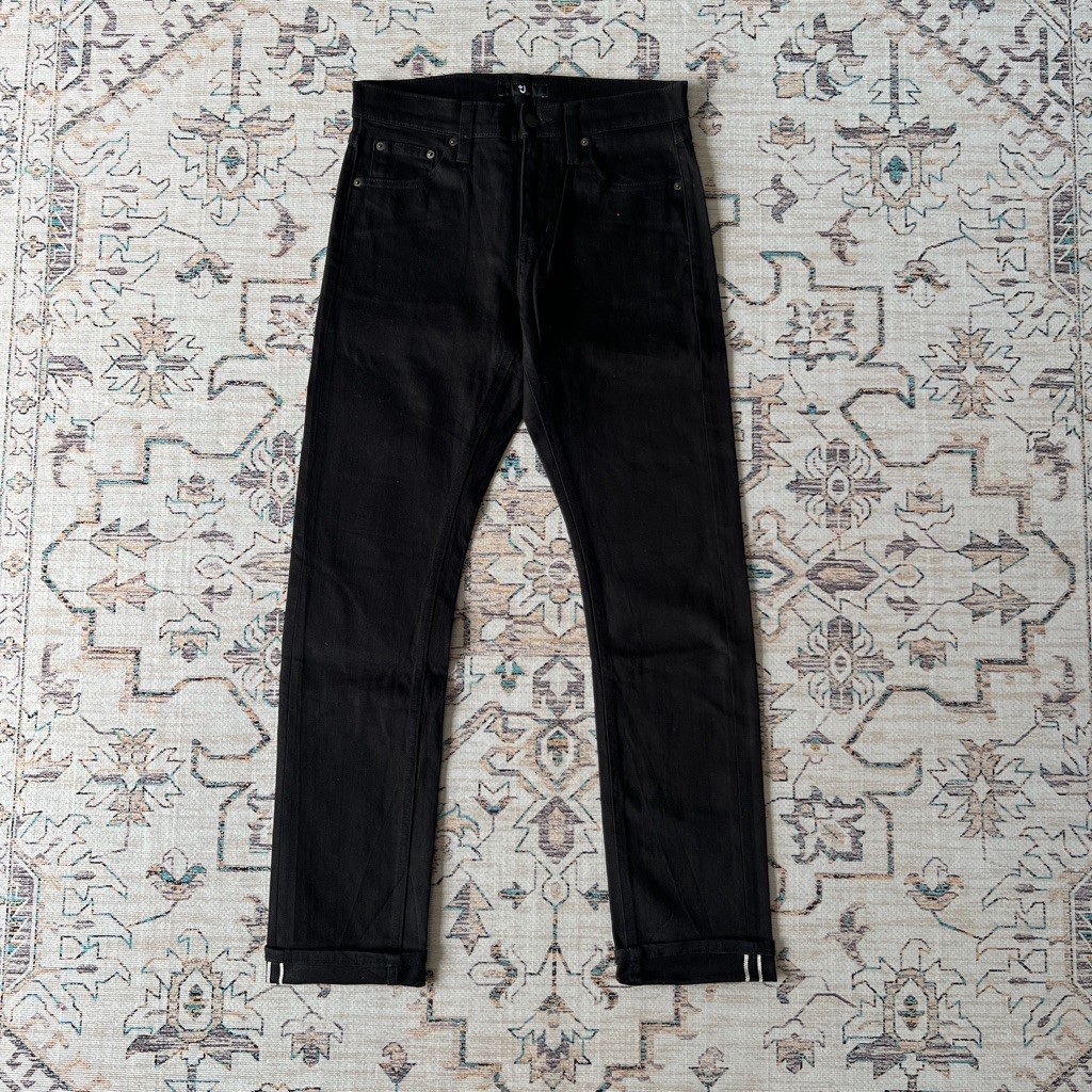 UNIQLO +J SELVEDGE BLACK