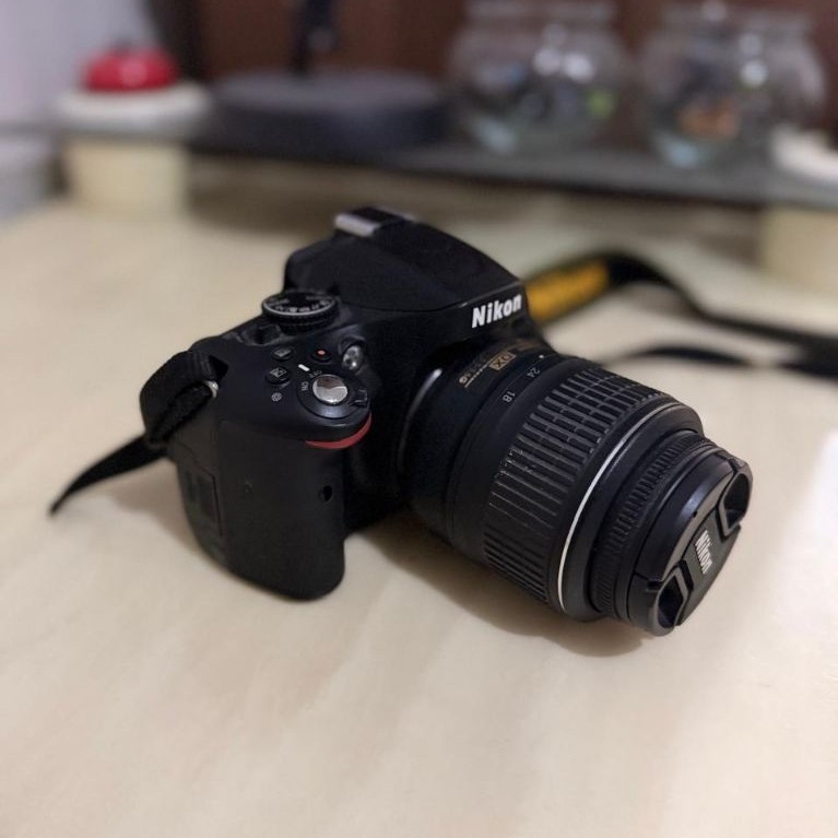 NIKON D5100