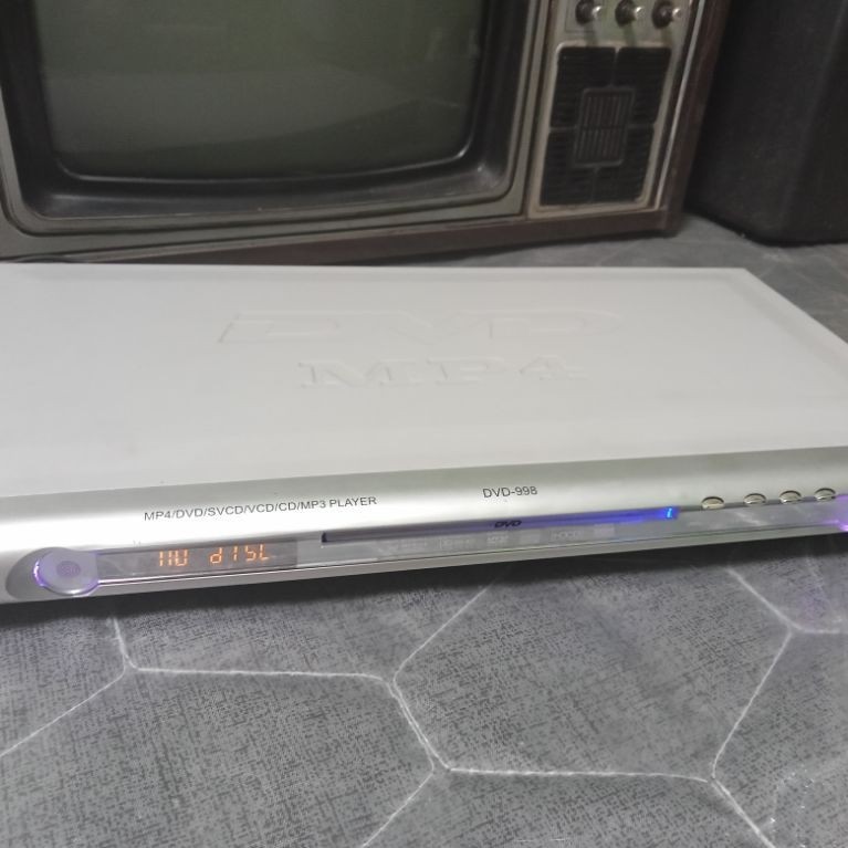 DVD Player GASSIO ( baca deskripsi )