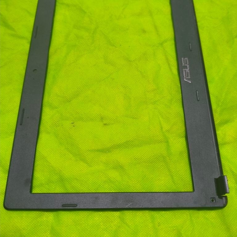 frame lcd depan belakang laptop Asus x45u ori